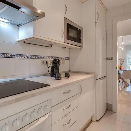아파트 Puerto Banus Serenity Retreat 마르베야