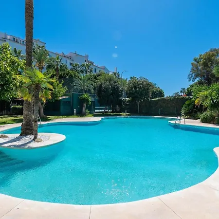 아파트 Puerto Banus Serenity Retreat 마르베야